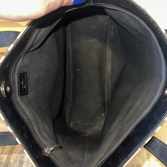 Burberry London Tote - Picture 7 of 10
